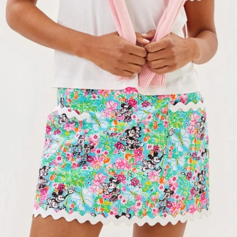 Lilly Pulitzer Aqua Floral Mickey Print Scalloped Hem Skort! NEW WITH TAGS! - Picture 3 of 8